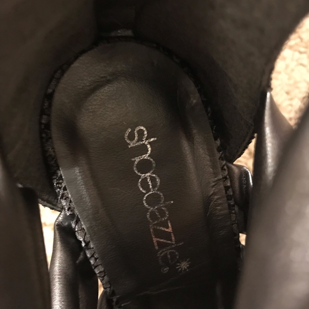 Shoes - Picture 6 of 8